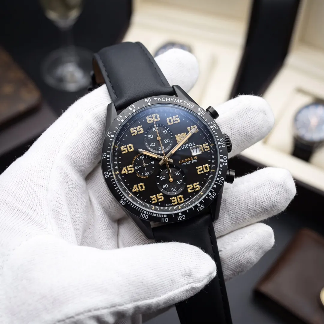 TAG Heuer Carrera