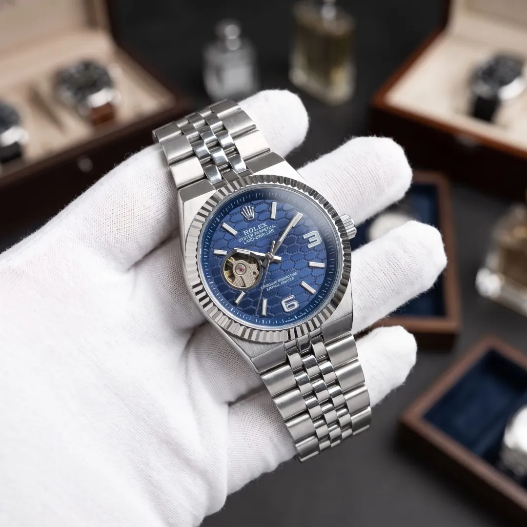 Rolex Land-Dweller
