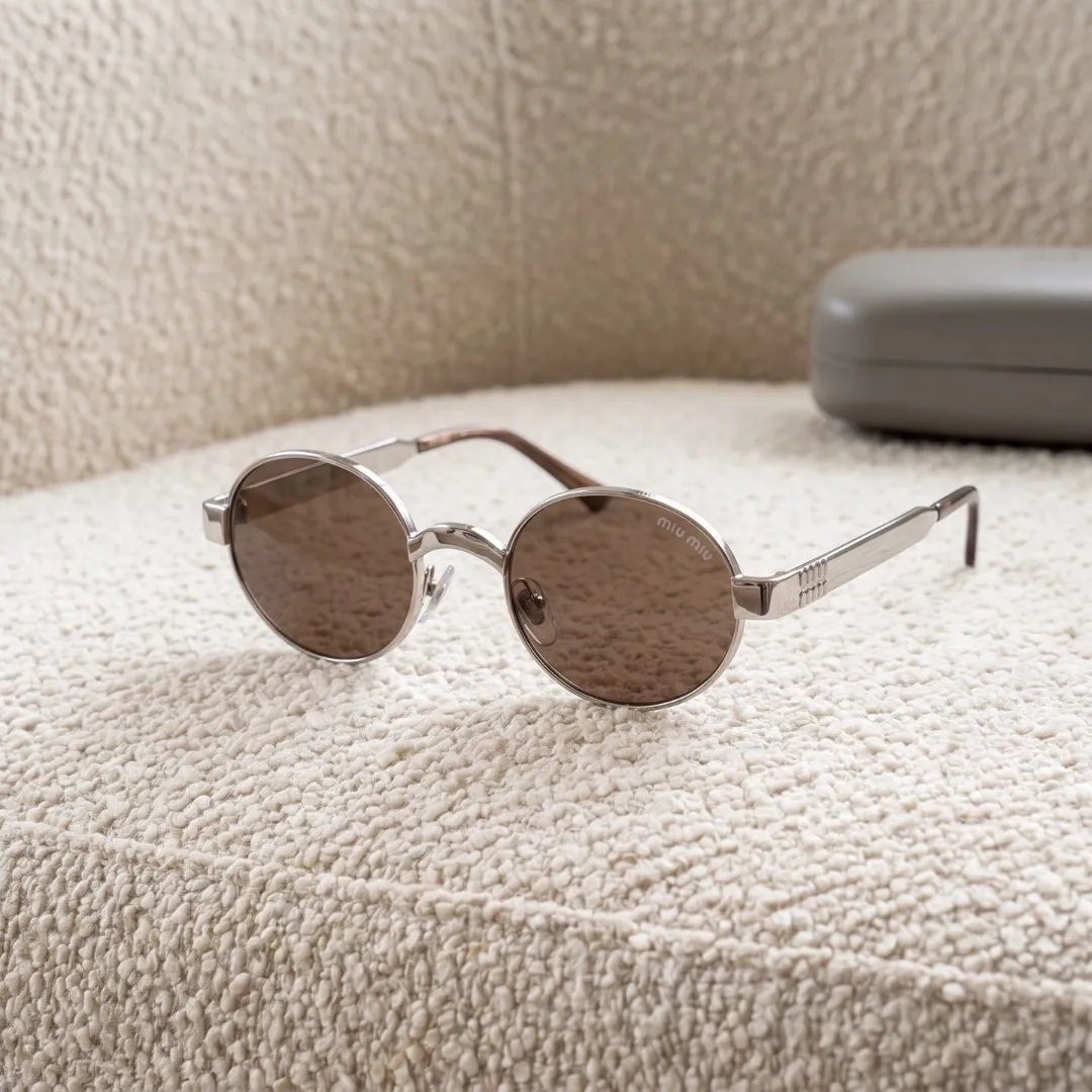 Miu Miu Round
