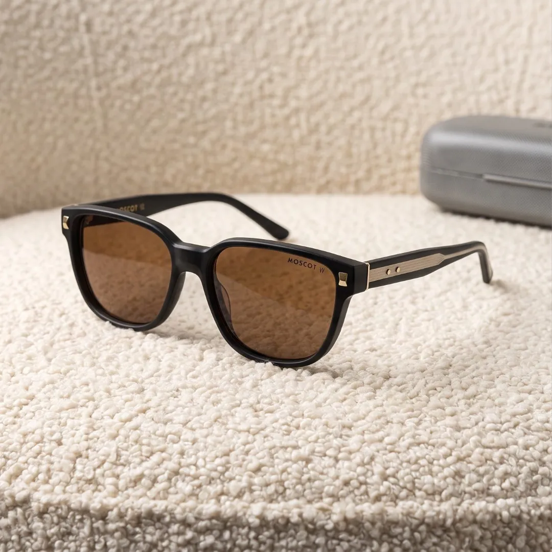 MOSCOT Square