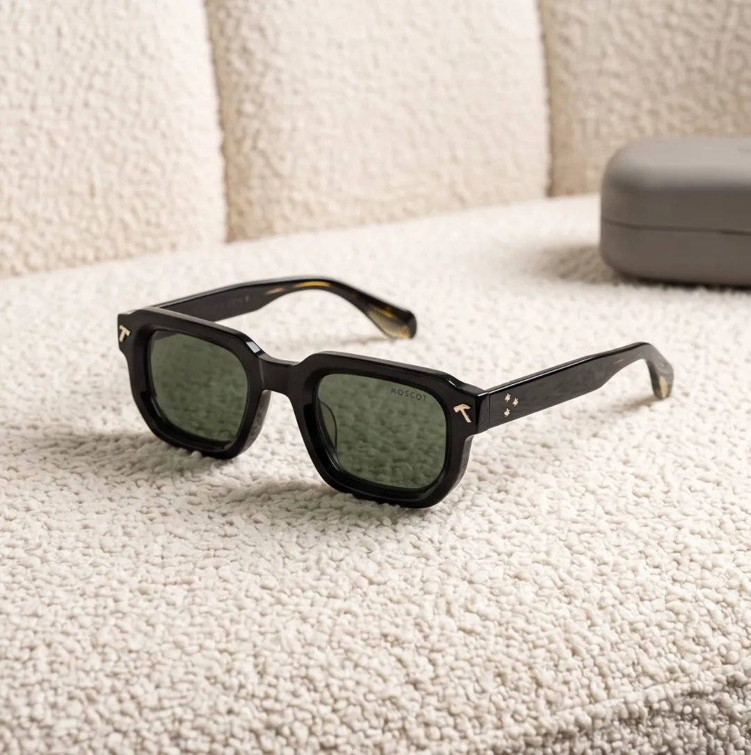 MOSCOT Square