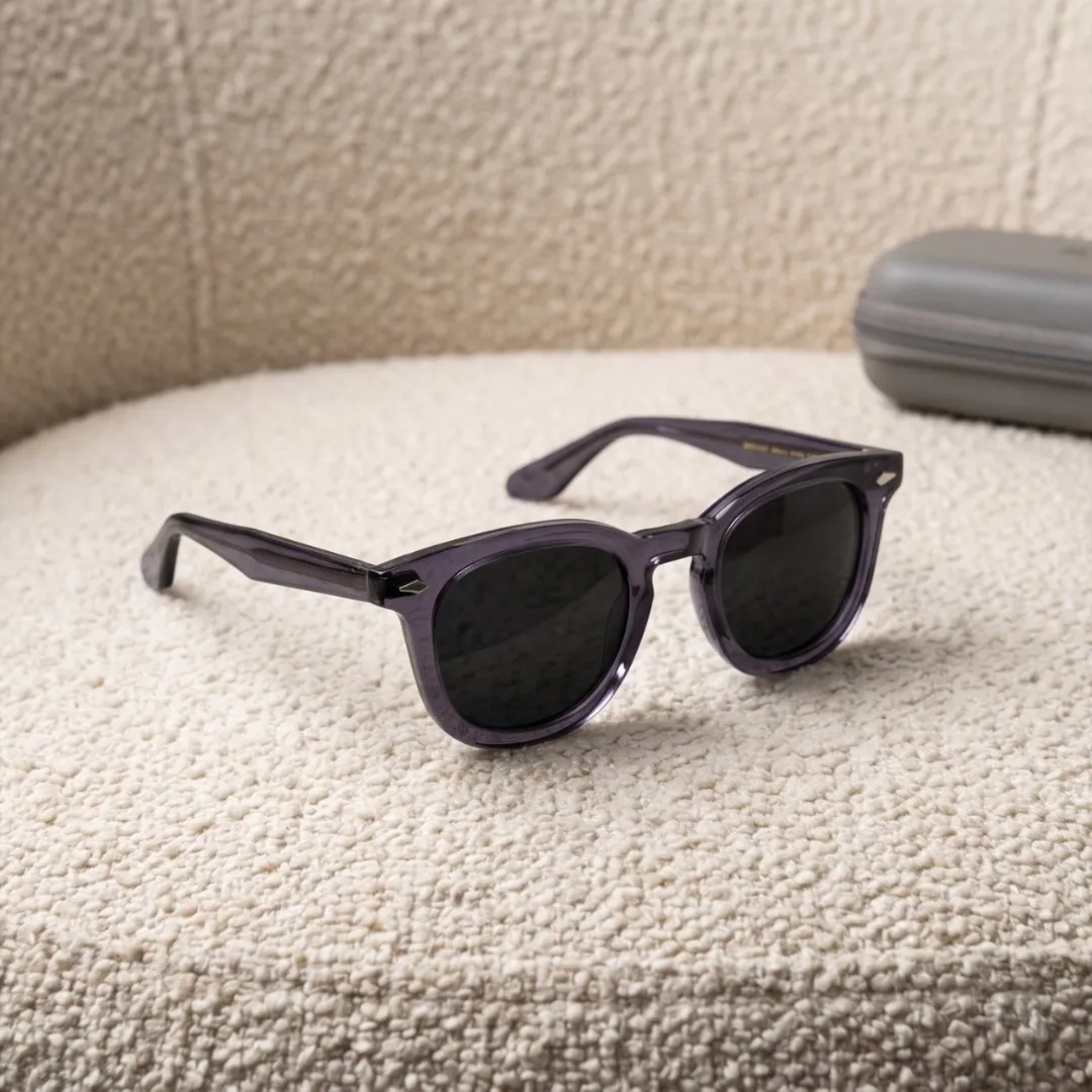 MOSCOT Square