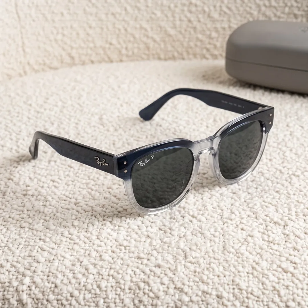 Ray-Ban Square